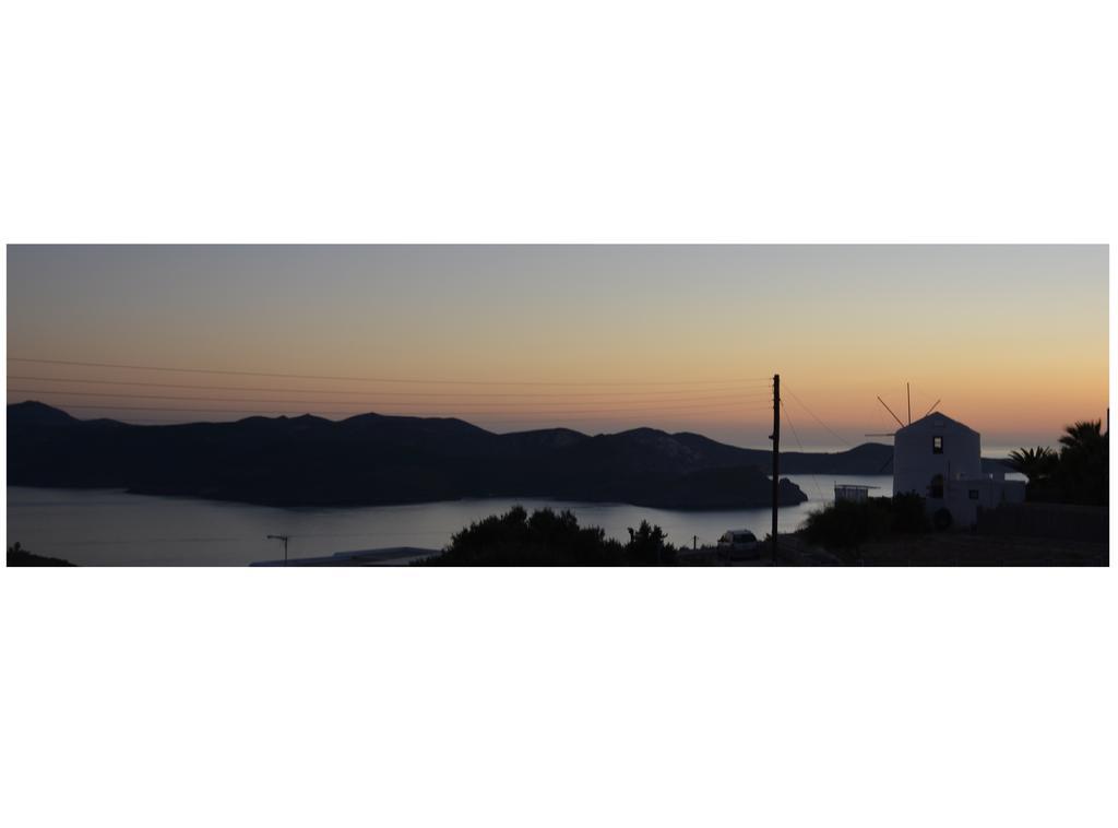 Milos Vaos Windmill Πλάκα Μήλου Εξωτερικό φωτογραφία